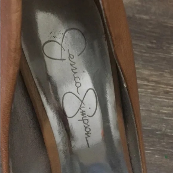 Jessica Simpson platform heels - Picture 2 of 7